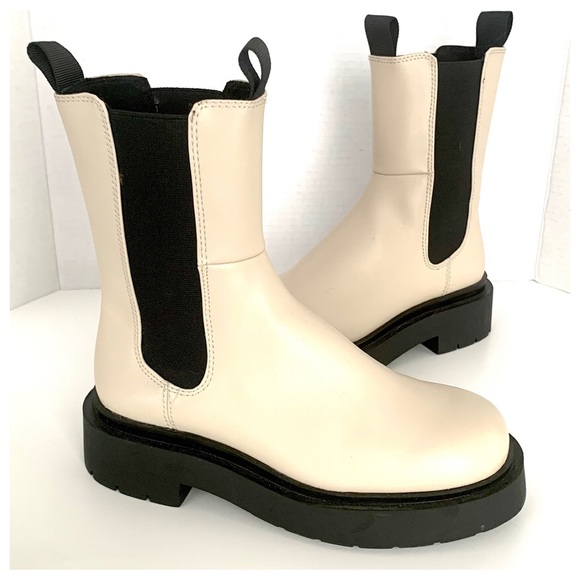 H&M Shoes - H&M Women’s Bone Faux Leather Platform Chelsea Boots Size 6 Boots